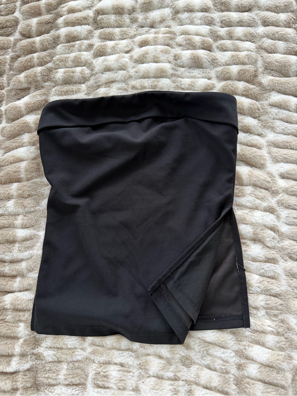 Classic Black Women's Skirt - Versatile Pull-On Style